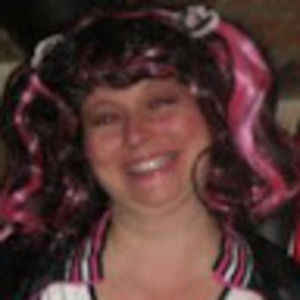 Meet your Posher, Debbie